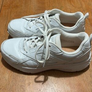 Skechers womens Go Run Consistent - Broad Spectrum